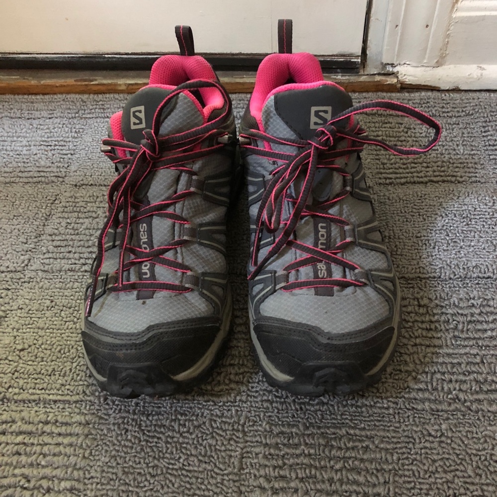 Salomon hiking shoes
